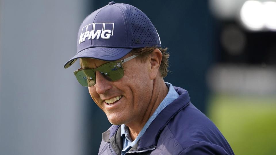 Phil Mickelson made a large donation to Jackson State ahead of The Match on Friday with Charles Barkley, Peyton Manning and Steph Curry.