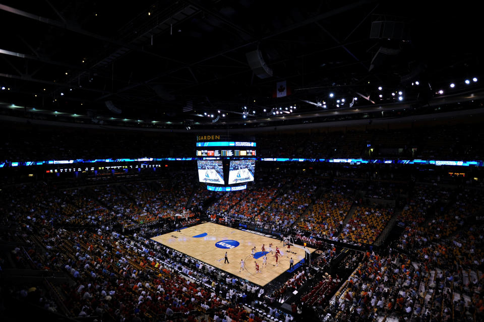 NCAA Basketball Tournament - Wisconsin v Syracuse