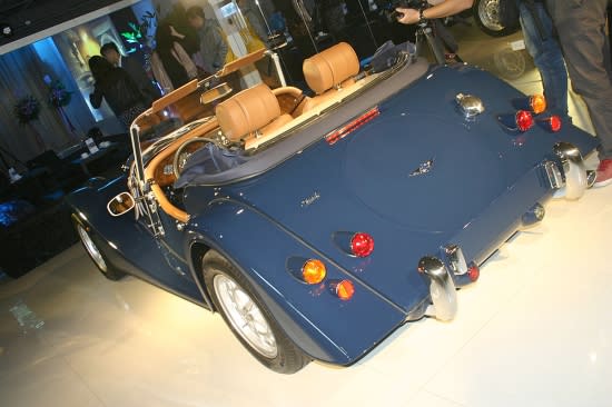 photo 3: 雙車型導入～英國Morgan品牌正式在台發表