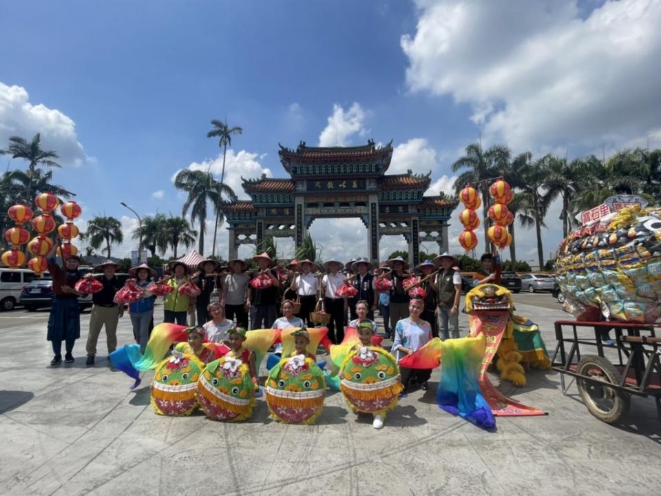 竹縣義民祭今年以「祭典傳承與客語推廣」、「在地連結」及「跨界跨域藝文文創」為主軸，展現新義民精神來詮釋客家義民信仰。(記者彭新茹攝)