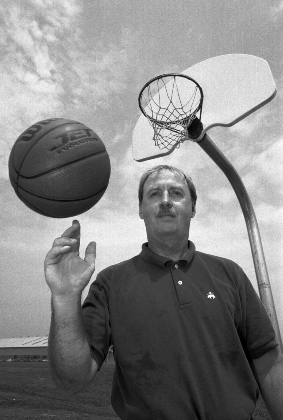 Burlington Free Press sportswriter Andy Gardiner, shown in 1997.