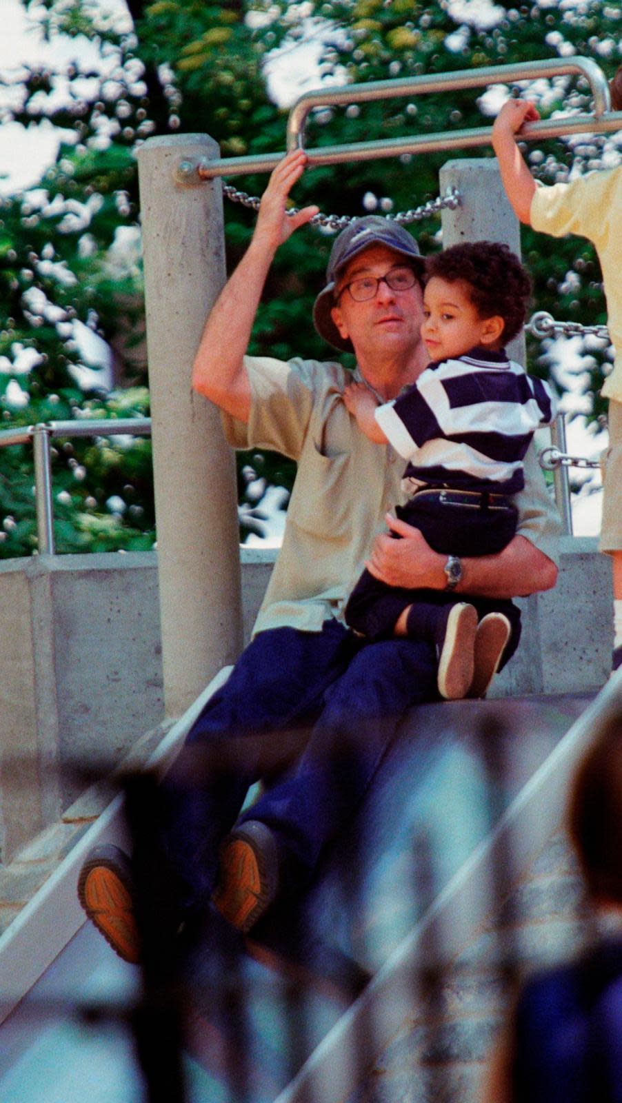 PHOTO: obert De Niro and son, Elliot, in Central Park, New York, May 11, 2001. (Lawrence Schwartzwald/Getty Images)