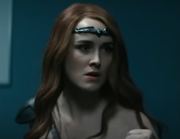 Dominique McElligott as Queen Maeve fighting Homelander