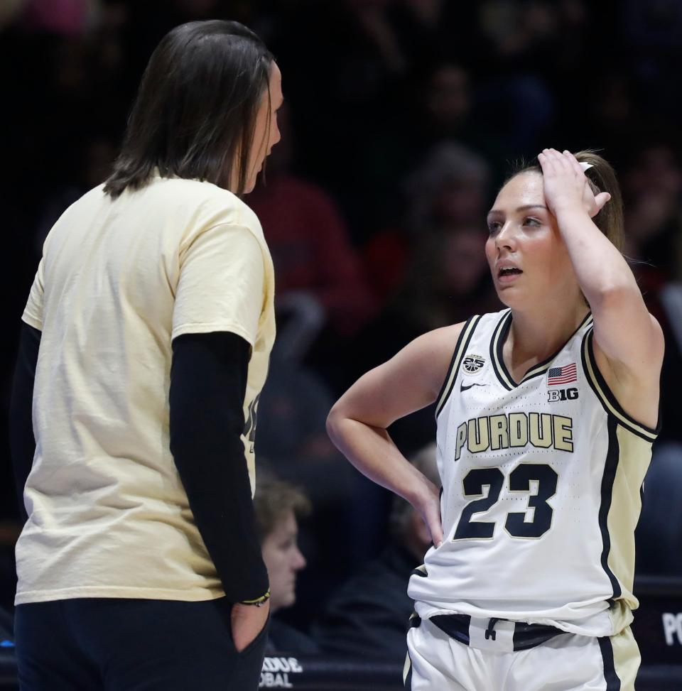 Purdue Boilermakers head coach Katie Gearlds talks to Purdue Boilermakers guard Abbey Ellis (23) during the NCAA women’s basketball game, Tuesday, Jan. 2, 2024, at Mackey Arena in West Lafayette, Ind. Purdue Boilermakers won 77-76.