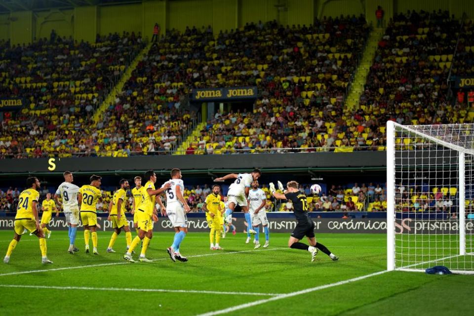 Eric García heads home the decisive goal for Girona against Villarreal.