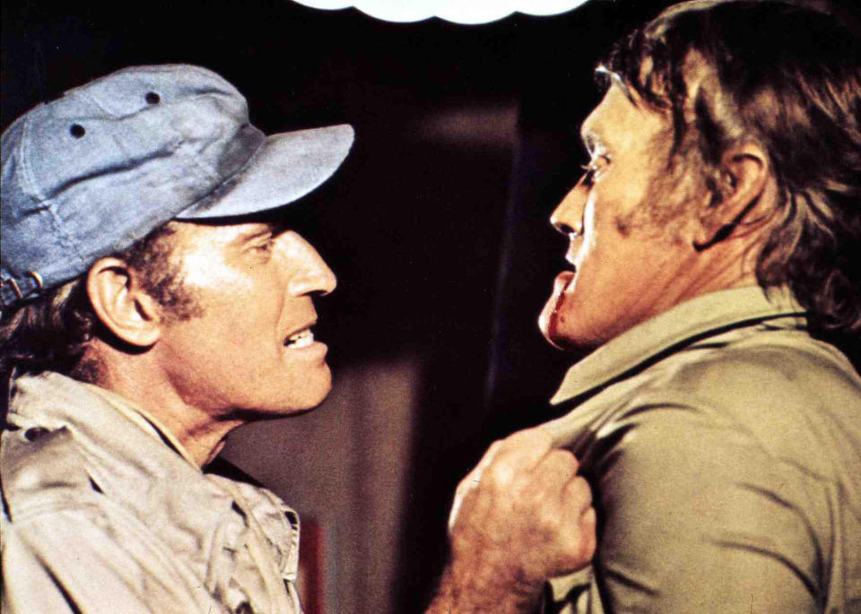 Charlton Heston (links) und Chuck Connors in der Science-Fiction-Dystopie 