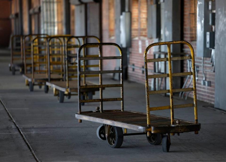 Nutting trucks, used to move mail, are still functioning after decades of use at the Fort Worth downtown post office on Friday, Aug. 16, 2024.