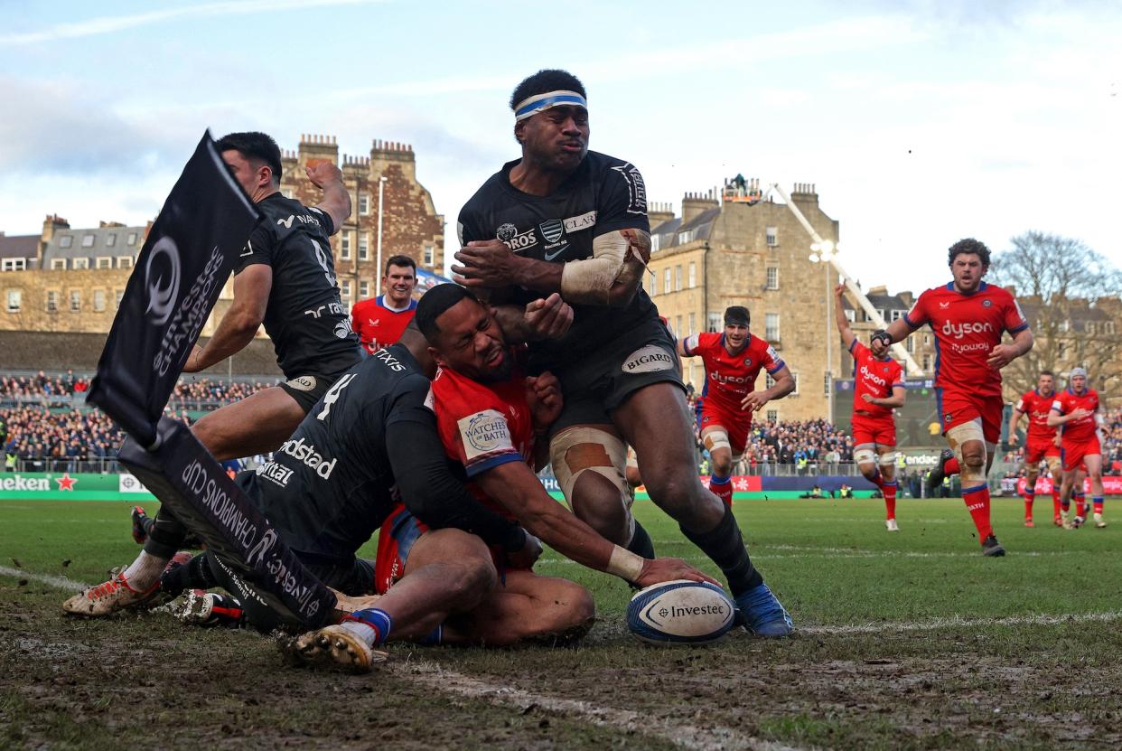 (Adrian Dennis/AFP via Getty Images)