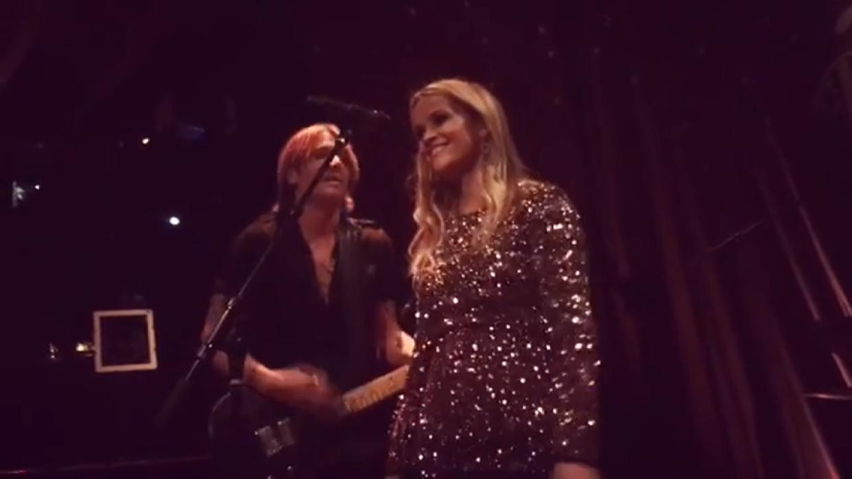 Reese Witherspoon Sings "Sweet Home Alabama" at 40th B-Day