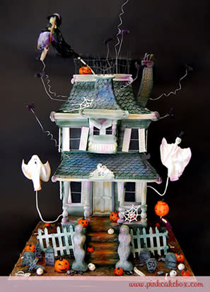 Haunted House Cake