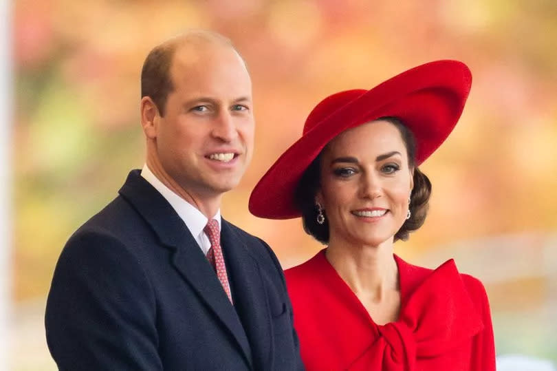 LONDON, ENGLAND - NOVEMBER 21: Prince William, Prince of Wales and Catherine, Princess of Wales attend a ceremonial welcome for The President and the First Lady of the Republic of Korea at Horse Guards Parade on November 21, 2023 in London, England. King Charles is hosting Korean President Yoon Suk Yeol and his wife Kim Keon Hee on a state visit from November 21-23. It is the second incoming state visit hosted by the King during his reign.  (Photo by Samir Hussein/WireImage)