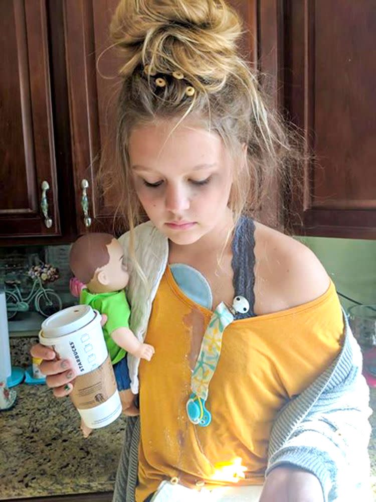 This 13-Year-Old Went as a 'Tired Mom' for Halloween
