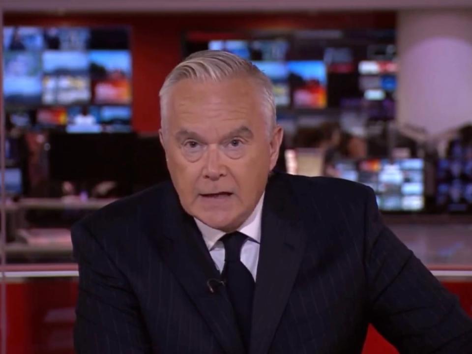 Huw Edwards announcing the death of the Queen in 2022 (BBC)