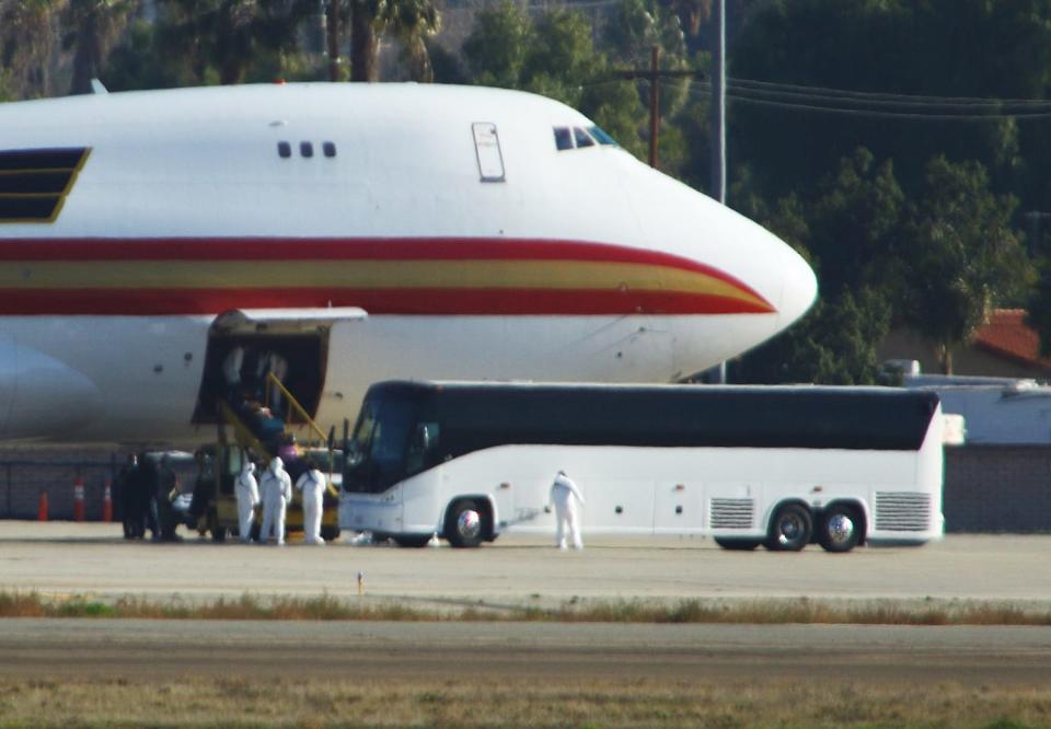 US evacuees wuhan plane