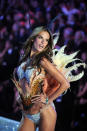 <b>Victoria's Secret Show 2013</b><br>Alessandra Ambrosio