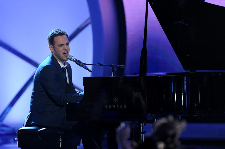 Matt Giraud performs "So Small" by Carrie Underwood on "American Idol."