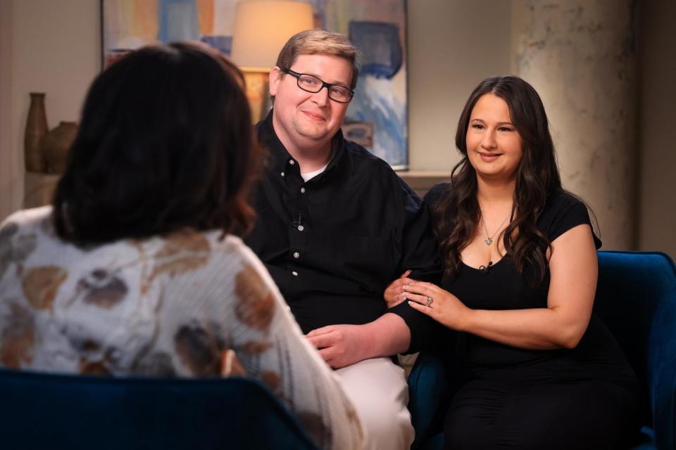 PHOTO: Gypsy Rose Blanchard and her husband Ryan Scott Anderson in a sit-down interview with ABC News. (Michael Le Brecht II/ABC News)