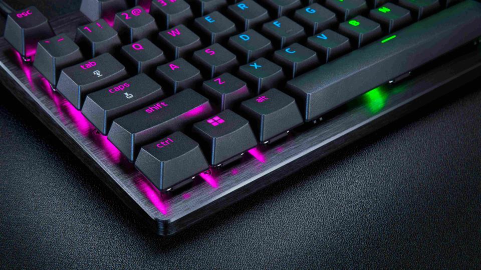 Image of the Razer Huntsman V3 Pro wired gaming keyboard.