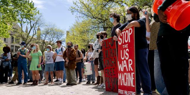 Some Universities Are Holding Back Pro-Palestine Student Protestors’ Diplomas (huffpost.com)