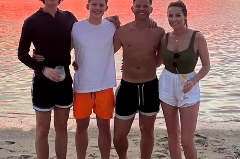 Jeff Brazier with Bobby, Freddie and his wife on holiday in Mauritius