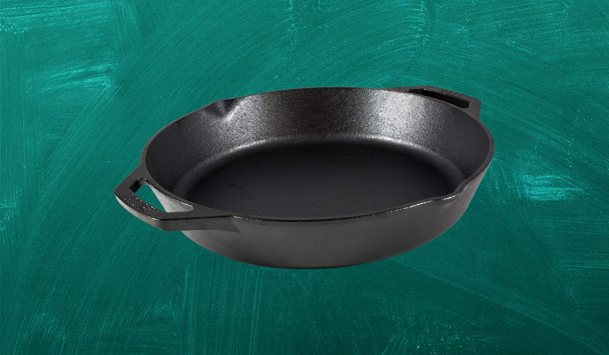 'Tis the season for a pre-seasoned skillet sale. (Photo: Amazon)