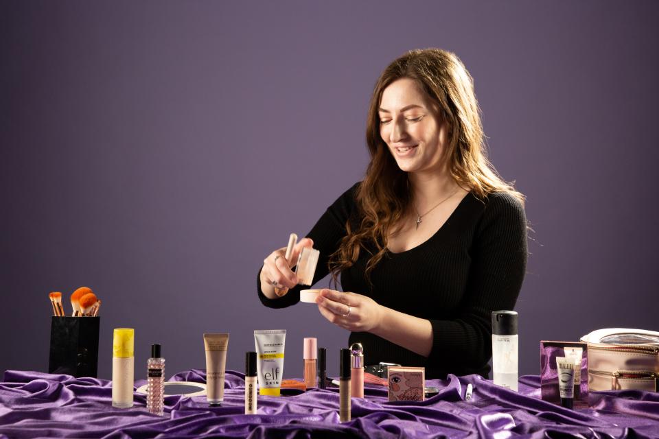 Reporter Amanda Krause uses the powder from Rare Beauty.