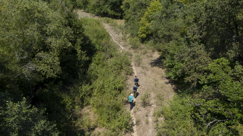 Patrulla griega cerca de la frontera con Albania