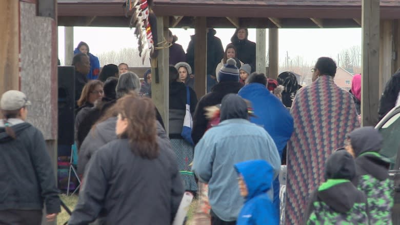 Sagkeeng First Nation mourns slain teen at vigil attended by hundreds