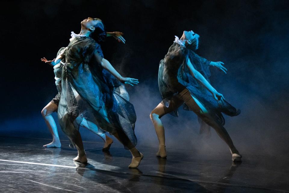 Dancers in a scene from "La Mer," a collaboration between Woods Hole Oceanographic Institution scientists and Boston Ballet.