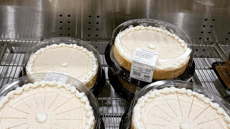 Costco pumpkin cheesecakes