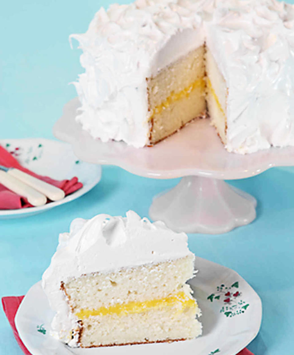 White Layer Cake with Lemon Curd Filling