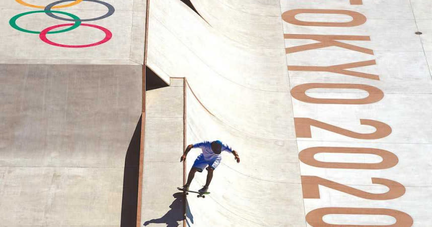 法國滑板選手米盧（Vincent Milou）21日在東京奧運一處場地練習。東京奧運會將於23日正式揭幕。（圖／美聯社）