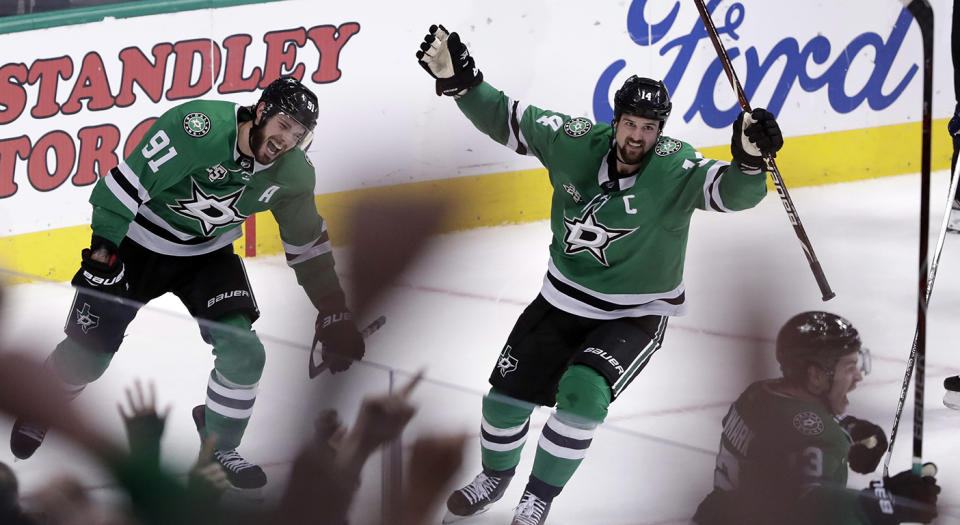 Jamie Benn was very excited about his OT goal on Saturday. (Tony Gutierrez/AP)