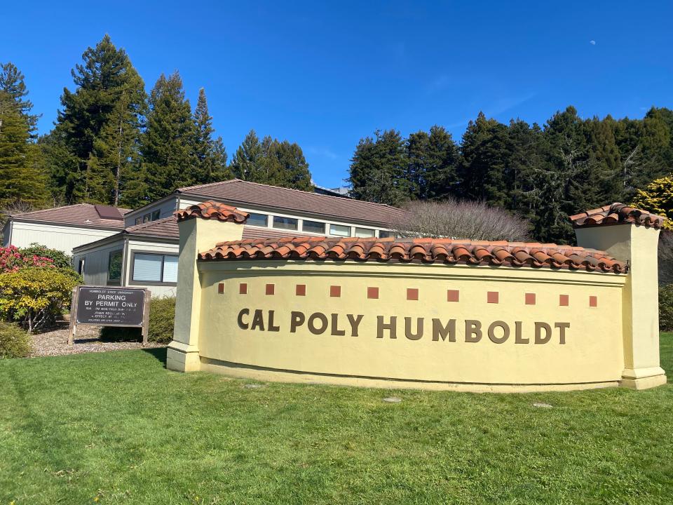 Humboldt said it started adding caveats to administrator contracts with retreat rights after John Lee's case, but USA TODAY found at least two contracts since 2017 with no such caveats.