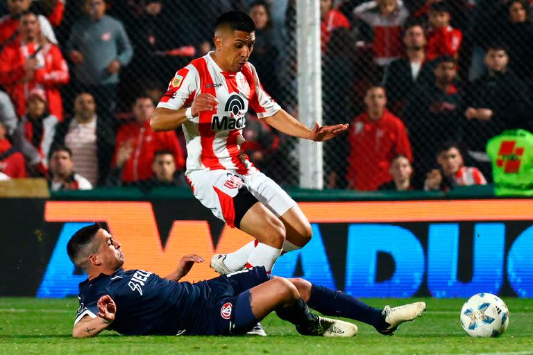 La superioridad de Instituto fue manifiesta y ratificó el buen momento de la Gloria, que había tenido una pausa por el corte de la Liga Profesional.