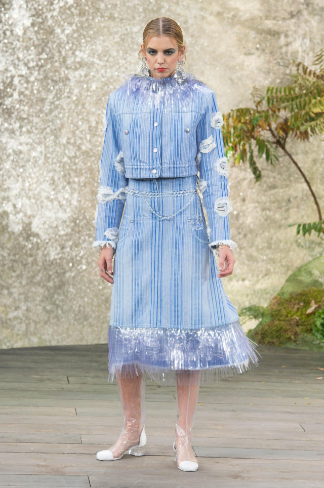 Chanel Spring 2018 Collection Takes Inspiration From Water