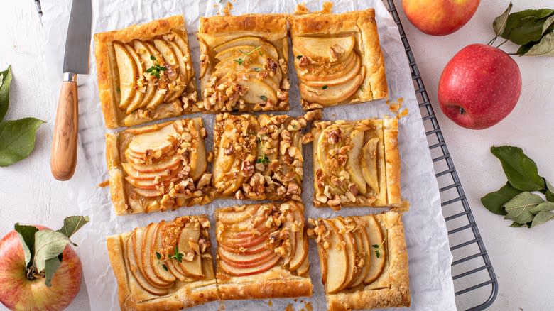Puff pastry with apples