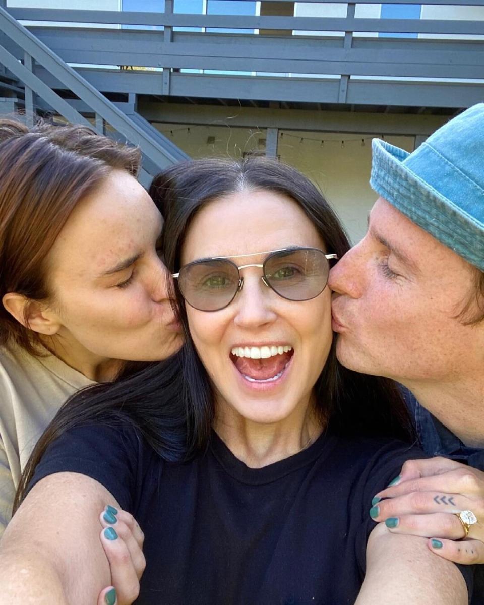 Demi Moore Shares Cute Family Reactions Post to Daughter Tullulah’s Engagement: 'Happy Day'