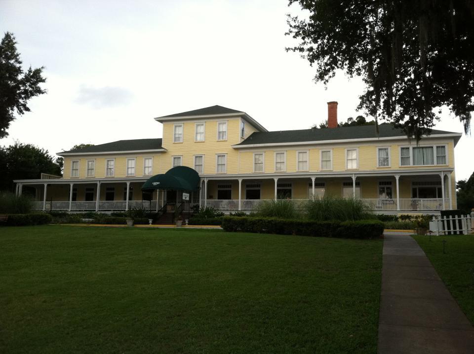 
Mount Dora’s Lakeside Inn was originally constructed in 1883.
