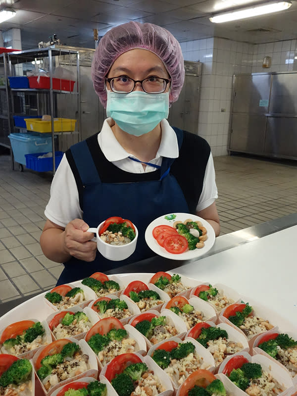 大林慈濟醫院營養師黃靖琇分享使用淨斯產品入菜的優質蛋白質食譜