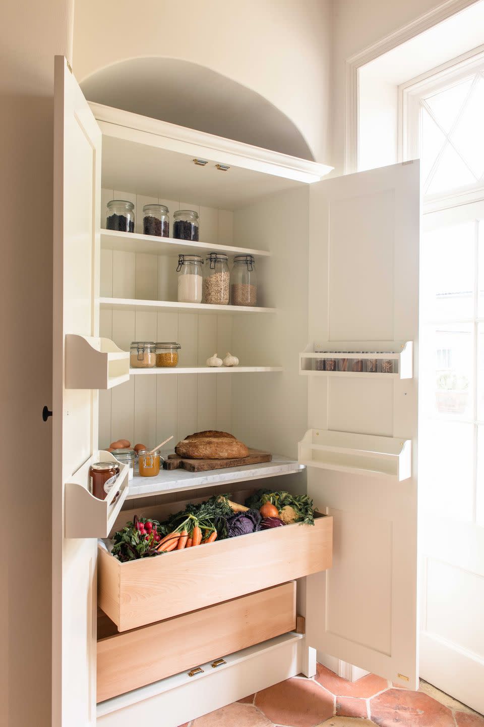 6) British Standard's Larder