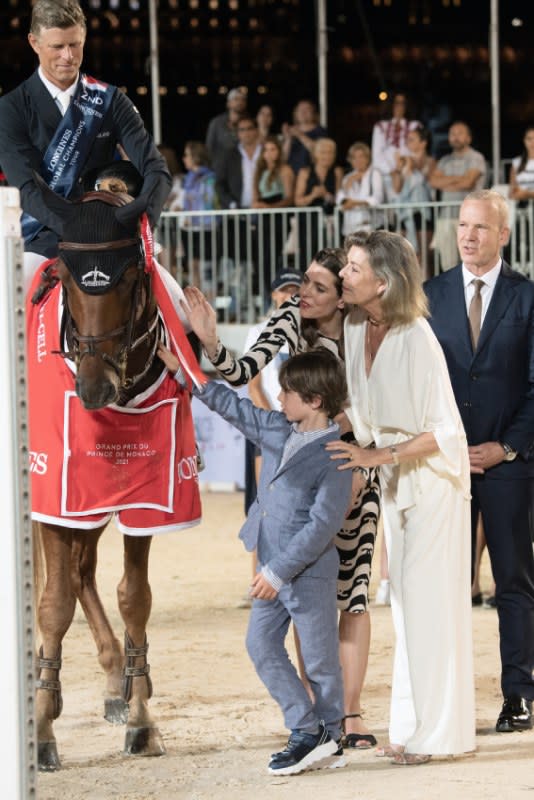 Raphaël, hijo de Carlota Casiraghi, el gran protagonista en la hípica de Montecarlo