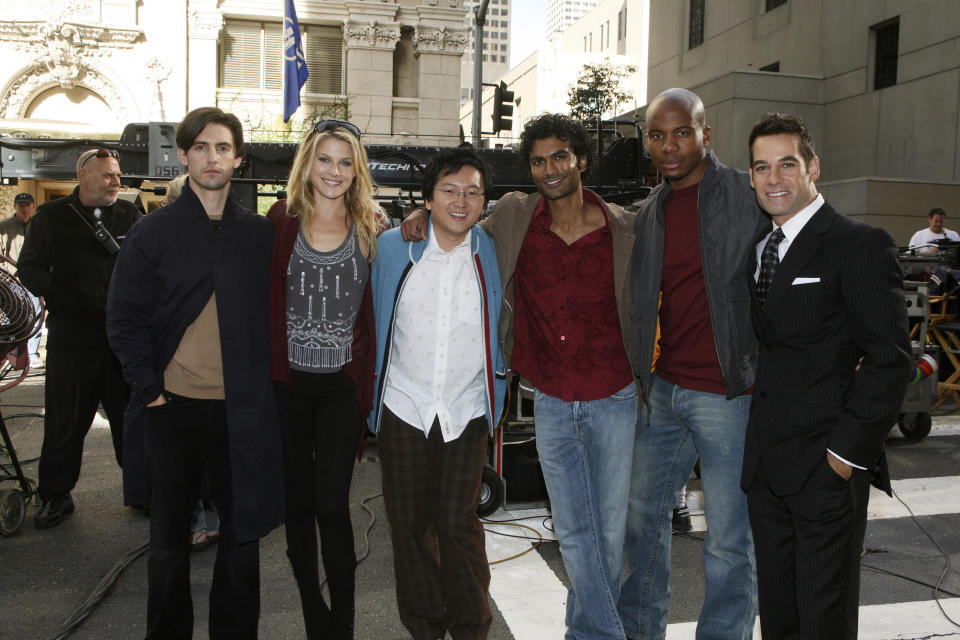 The cast of "Heroes" behind the scenes.  (Photo: NBC via Getty Images)