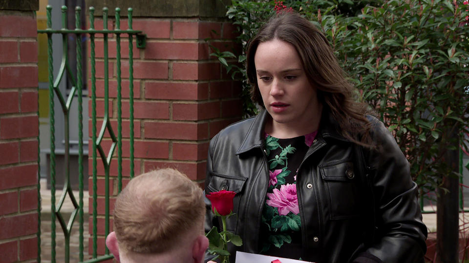 FROM ITV

STRICT EMBARGO -  No Use Before Tuesday 11th April 2023

Coronation Street - Ep 1093435

Friday 21st April 2023

Craig Tinker [COLSON SMITH] gets down on one knee declaring his undying love for Faye Windass [ELLIE LEACH] and asks her to marry him. What will she do?   

Picture contact - David.crook@itv.com

This photograph is (C) ITV and can only be reproduced for editorial purposes directly in connection with the programme or event mentioned above, or ITV plc. This photograph must not be manipulated [excluding basic cropping] in a manner which alters the visual appearance of the person photographed deemed detrimental or inappropriate by ITV plc Picture Desk. This photograph must not be syndicated to any other company, publication or website, or permanently archived, without the express written permission of ITV Picture Desk. Full Terms and conditions are available on the website www.itv.com/presscentre/itvpictures/terms
