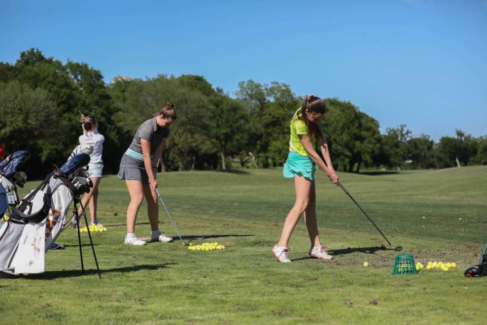 Fields sisters Jacee, Avree and Stalee have been golfing from an early age.