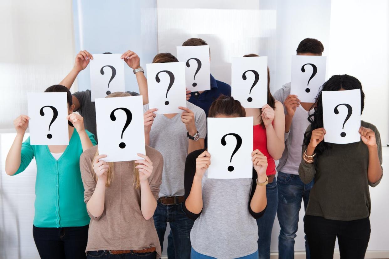 <a href="https://www.shutterstock.com/es/image-photo/group-multiethnic-university-students-holding-question-184322504" rel="nofollow noopener" target="_blank" data-ylk="slk:Shutterstock / Andrey_Popov;elm:context_link;itc:0;sec:content-canvas" class="link ">Shutterstock / Andrey_Popov</a>