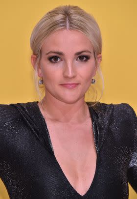 But with Britney’s upcoming memoir set to lift the lid on their turbulent romance, Justin’s past behavior is now being reexamined by fans — many of whom were recently shocked to find that Brit’s younger sister, Jamie Lynn Spears, once publicly supported him almost a decade after he and Britney split.