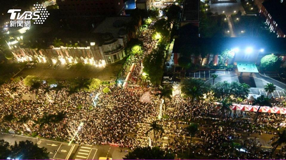 立法院日前三讀通過國會改革法案相關草案，引發熱議。（圖/胡瑞麒攝）