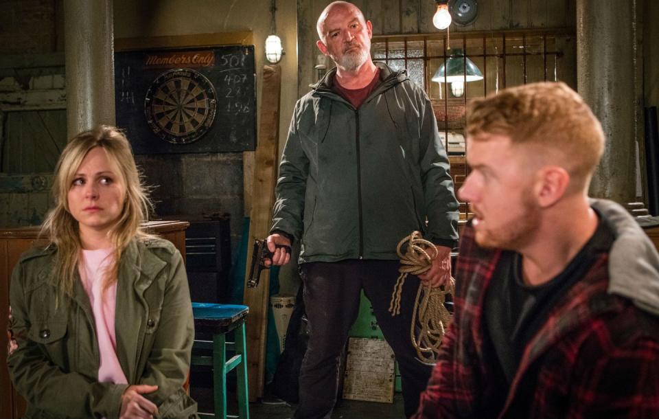 Thursday, May 31: Phelan turns the tables on Sarah and Gary