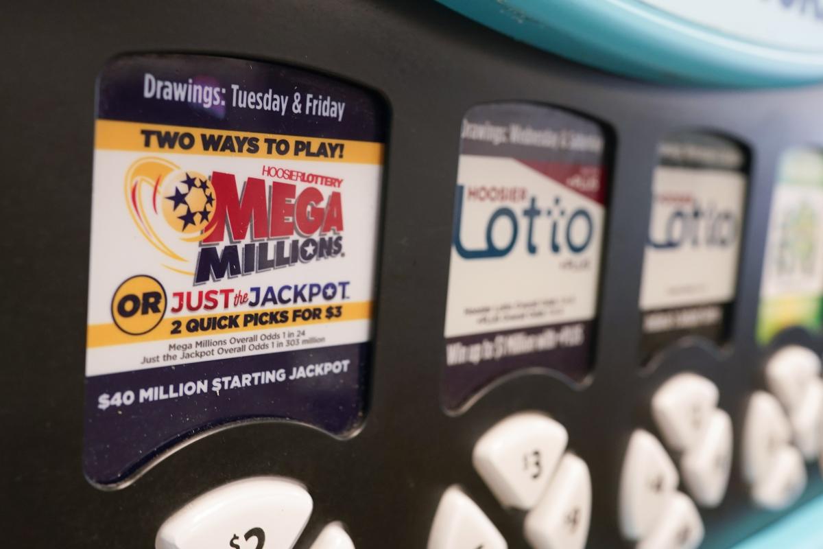 Les tickets Mega Millions grimperont à 5 $, mais les responsables promettent des prix plus importants et de meilleures cotes